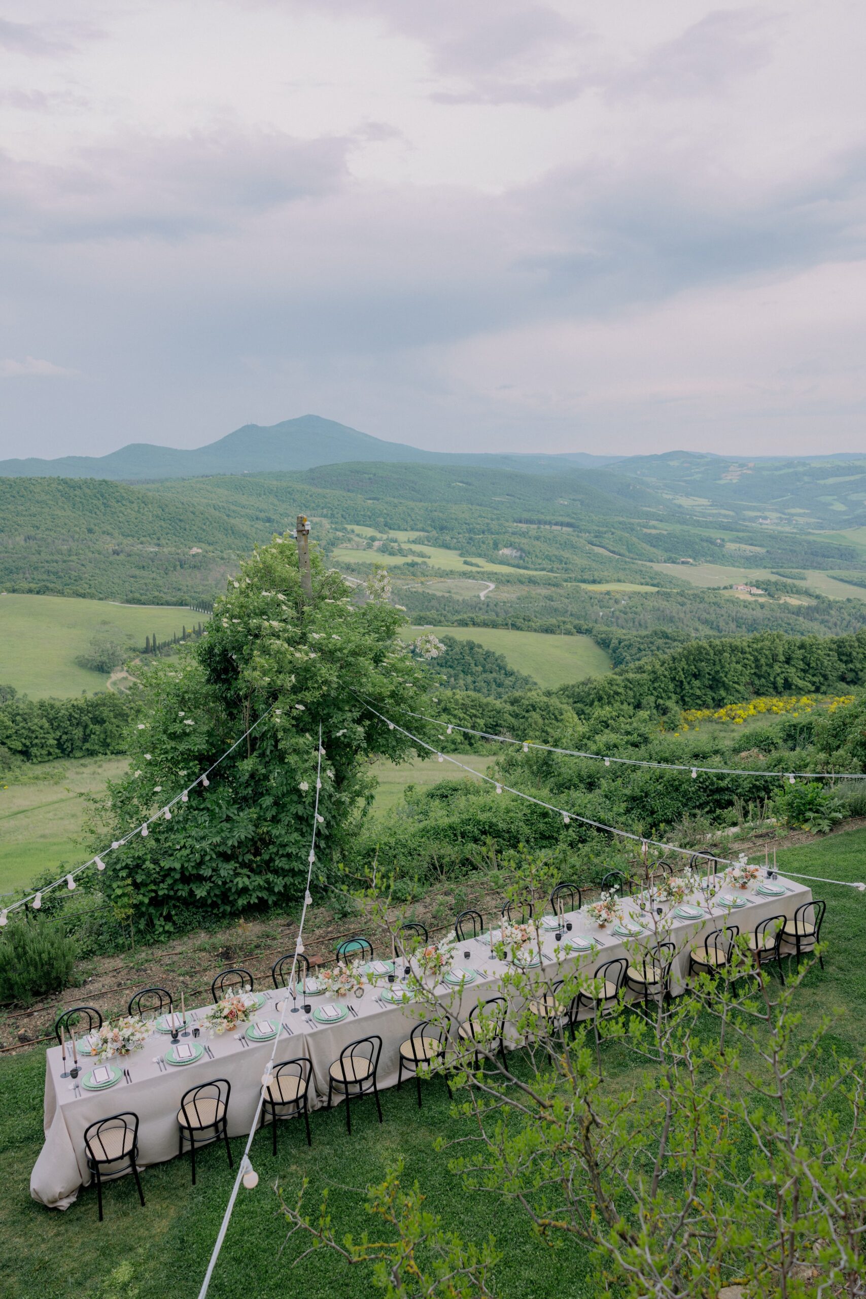 Intimate chic wedding reception in Tuscany Italy